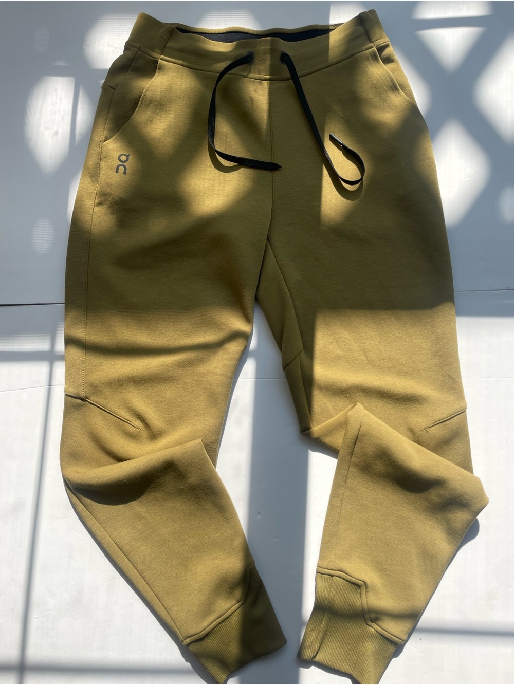 On Running Performance Sweat Pants Olive Green Joggers Women's XS